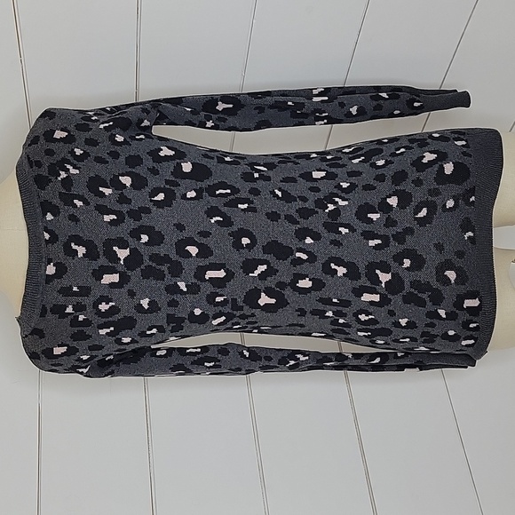 ARIZONA small black cheetah animal print cotton sweater - Picture 2 of 5